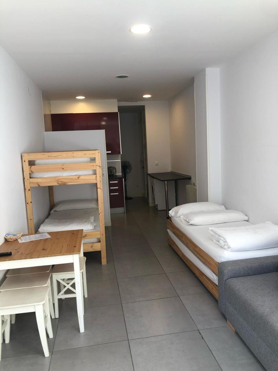 Apartamentos Surfing San Vicente II Сан-Вісенте-де-ла-Баркера Екстер'єр фото