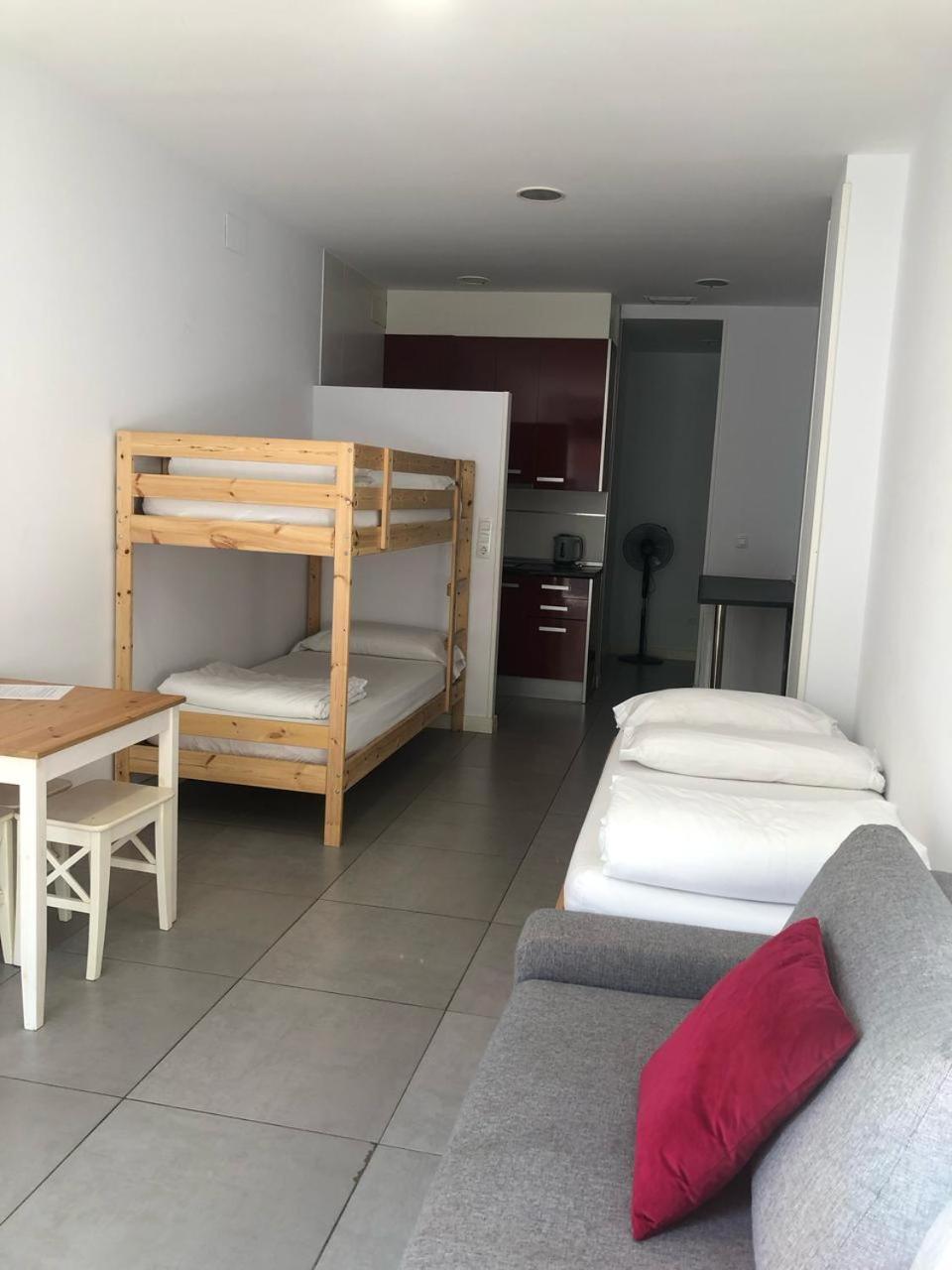 Apartamentos Surfing San Vicente II Сан-Вісенте-де-ла-Баркера Екстер'єр фото